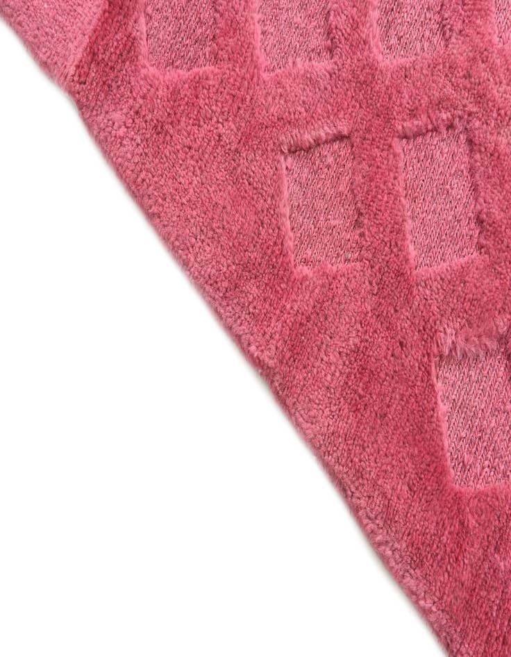 Detail image of  5' 9 x 8' 3  Hand Knotted Darya Wool Rug