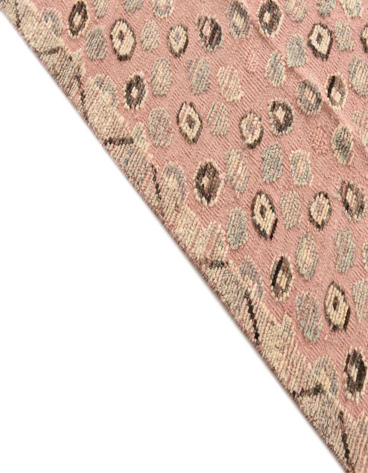 Detail image of  8' 5 x 10'  Hand Knotted Darya Wool Rug