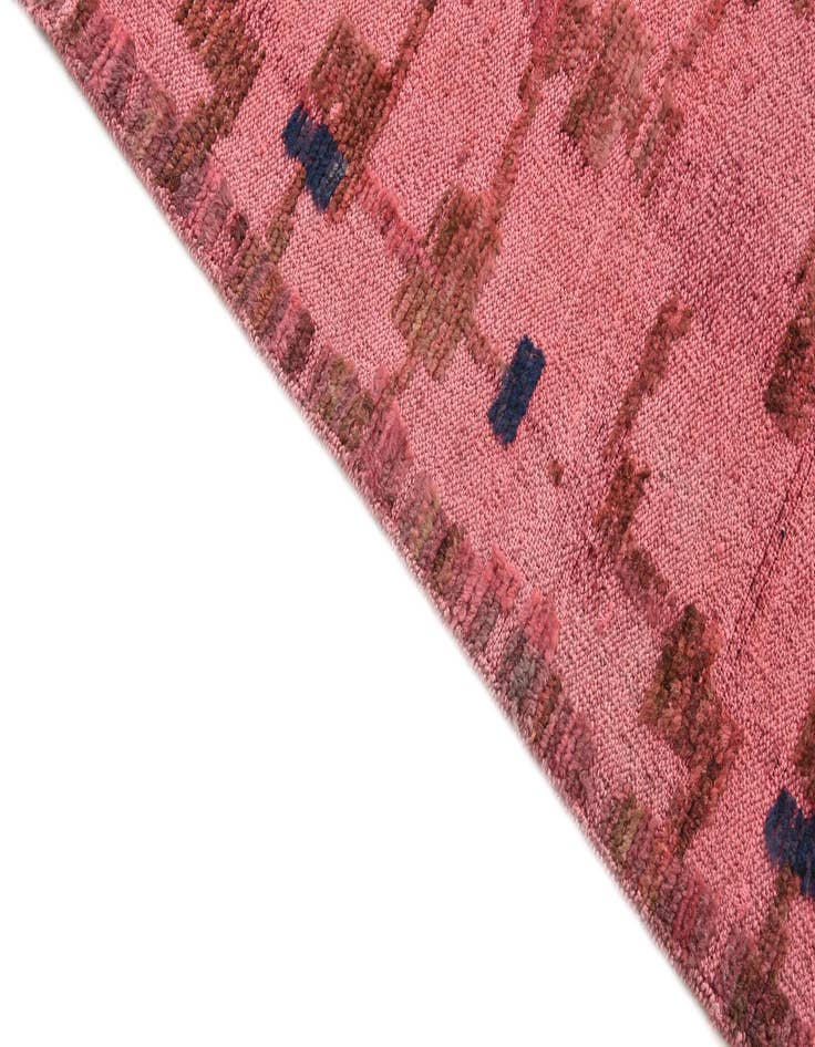 Detail image of  4' 1 x 6'  Hand Knotted Darya Wool Rug