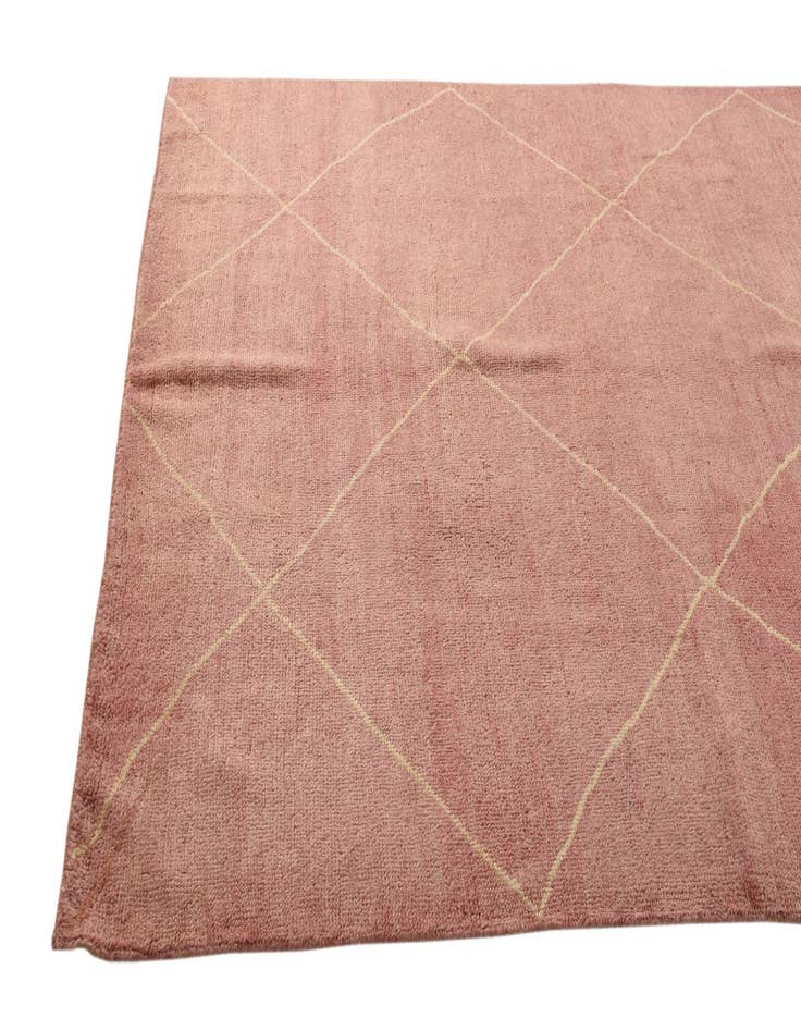 Detail image of  5' 6 x 8' 6  Hand Knotted Darya Wool Rug