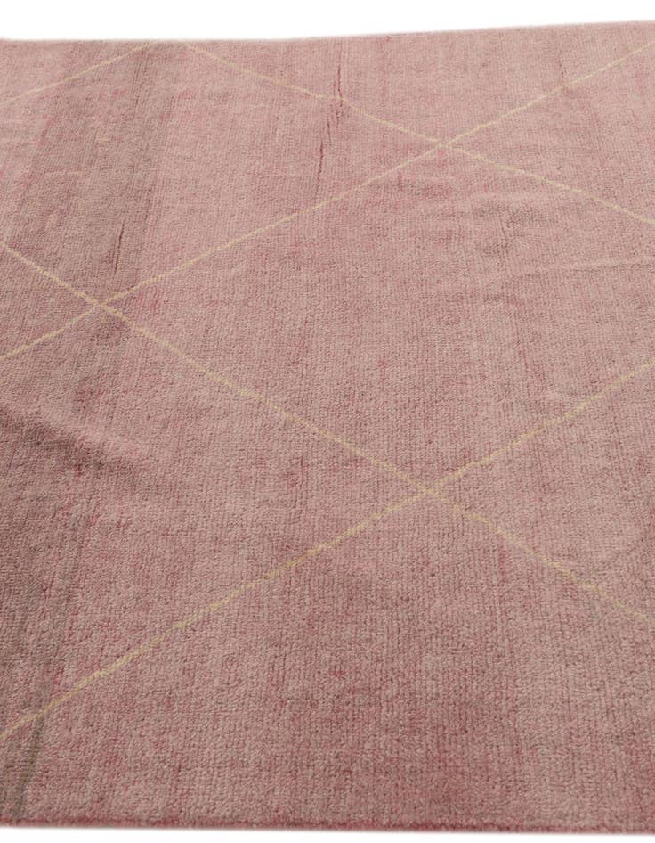 Detail image of  5' 7 x 8'  Hand Knotted Darya Wool Rug