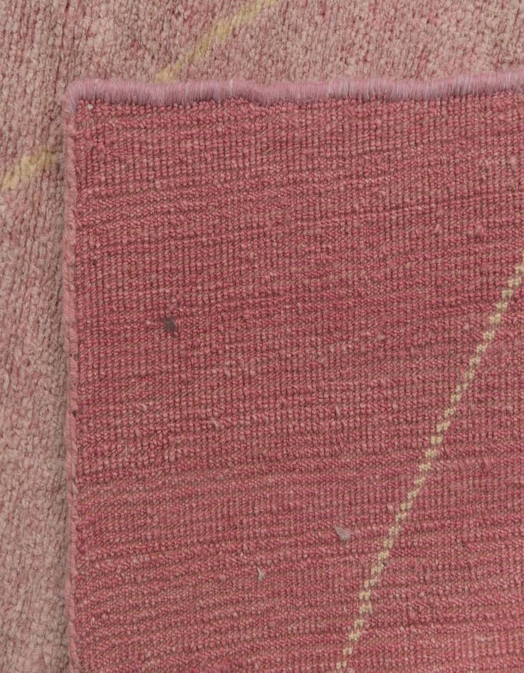 Detail image of  5' 7 x 8'  Hand Knotted Darya Wool Rug