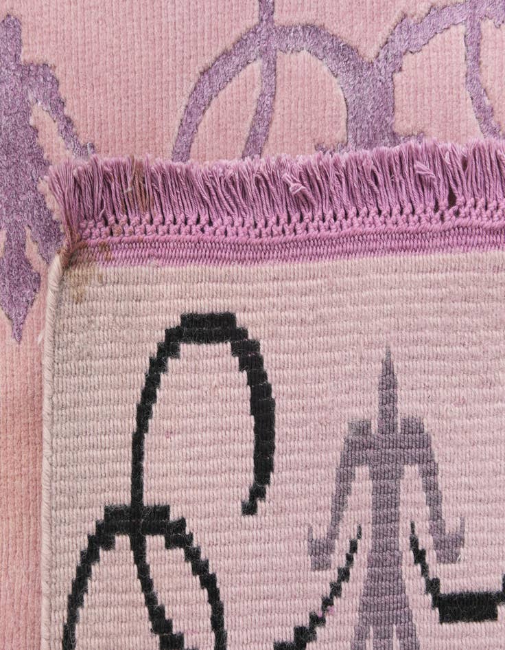 Detail image of  4' 6 x 6' 6  Hand Knotted Darya Wool Rug