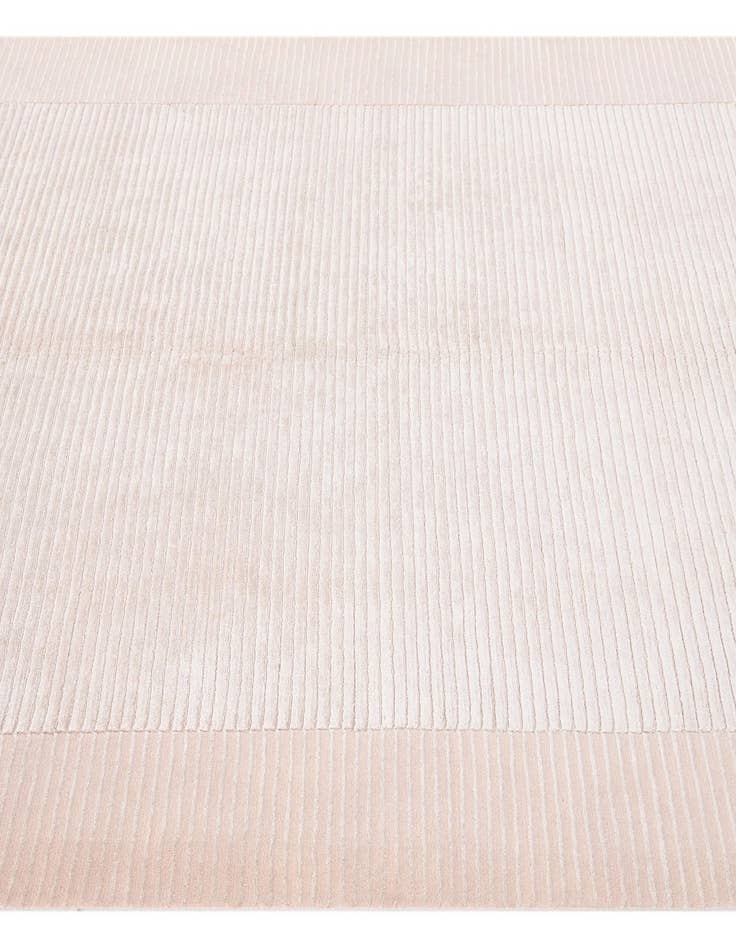 Detail image of  5' 7 x 7' 11 Darya Rug