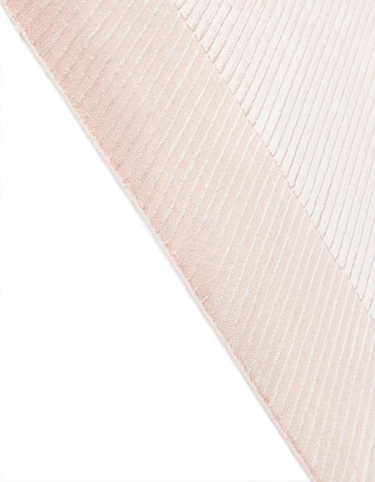 Detail image of  5' 7 x 7' 11 Darya Rug