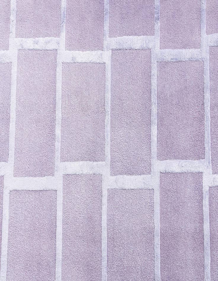 Detail image of  5' 7 x 7' 10 Darya Rug