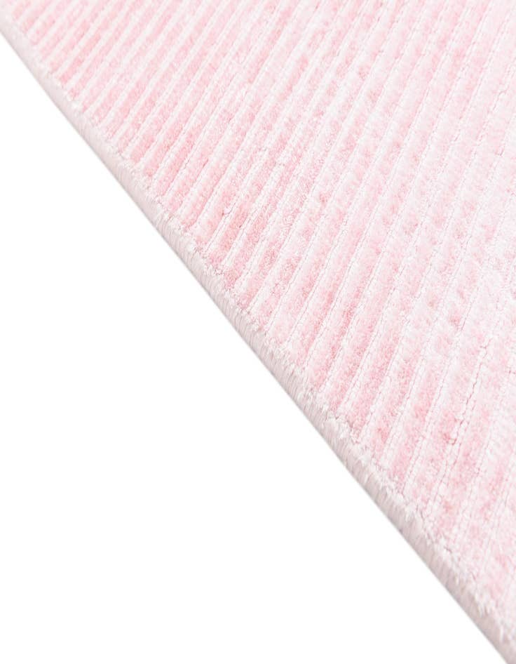 Detail image of  2' 8 x 4' 11  Hand Knotted Darya Wool Rug