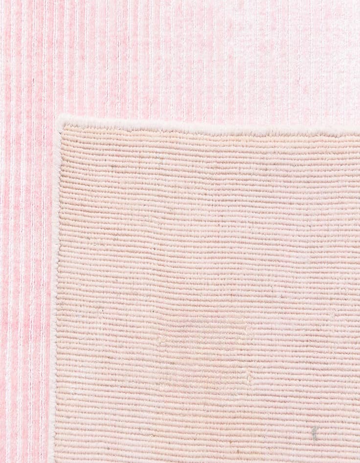 Detail image of  2' 8 x 4' 11  Hand Knotted Darya Wool Rug