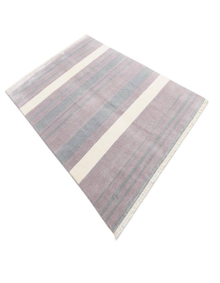 Detail image of  5' 7 x 7' 10 Darya Rug