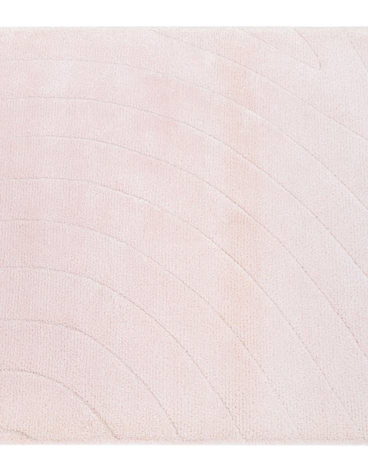 Detail image of  2' 7 x 5'  Hand Knotted Darya Wool Rug