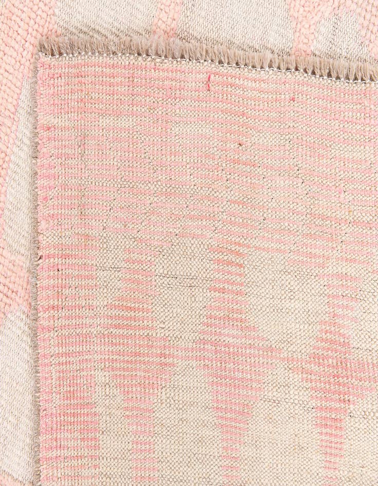 Detail image of  8' 8 x 12' 4  Hand Knotted Darya Wool Rug