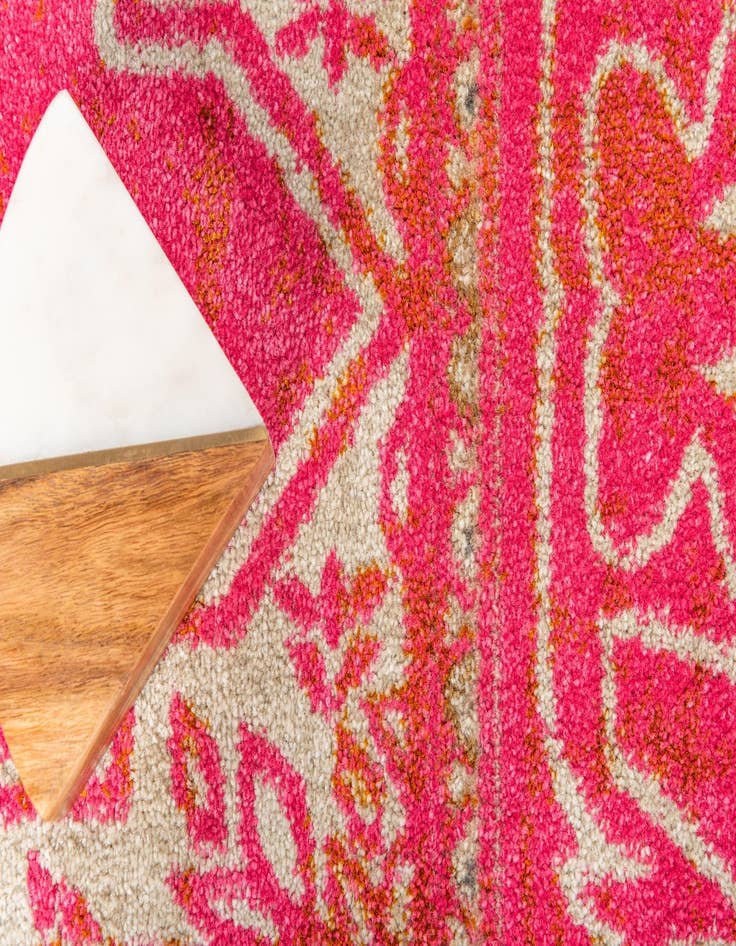 Detail image of 5' x 8' Delilah Rug