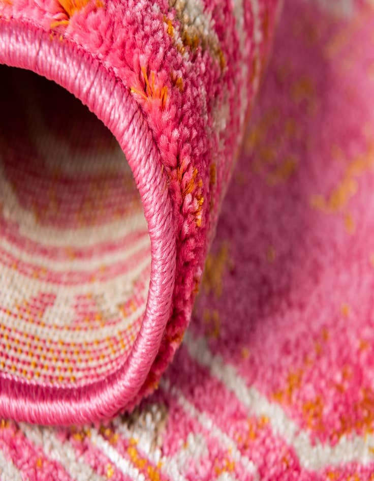 Detail image of 5' x 8' Delilah Rug