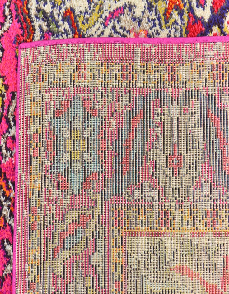 Detail image of  5' 3 x 7' 7 Eden Rug