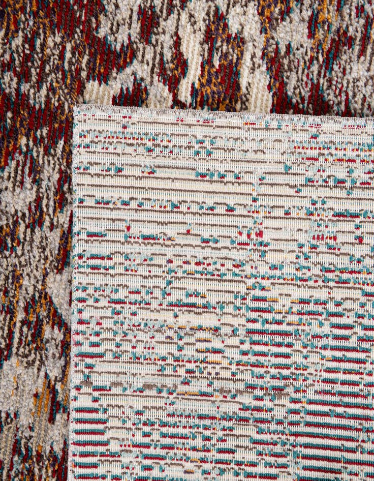 Detail image of  5' 4 x 7' 3 Fleur Rug