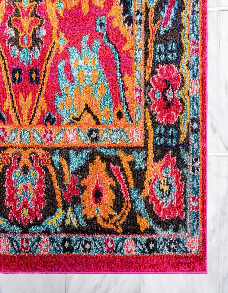 Detail image of  3' 3 x 5' 3  Washable Fleur Rug