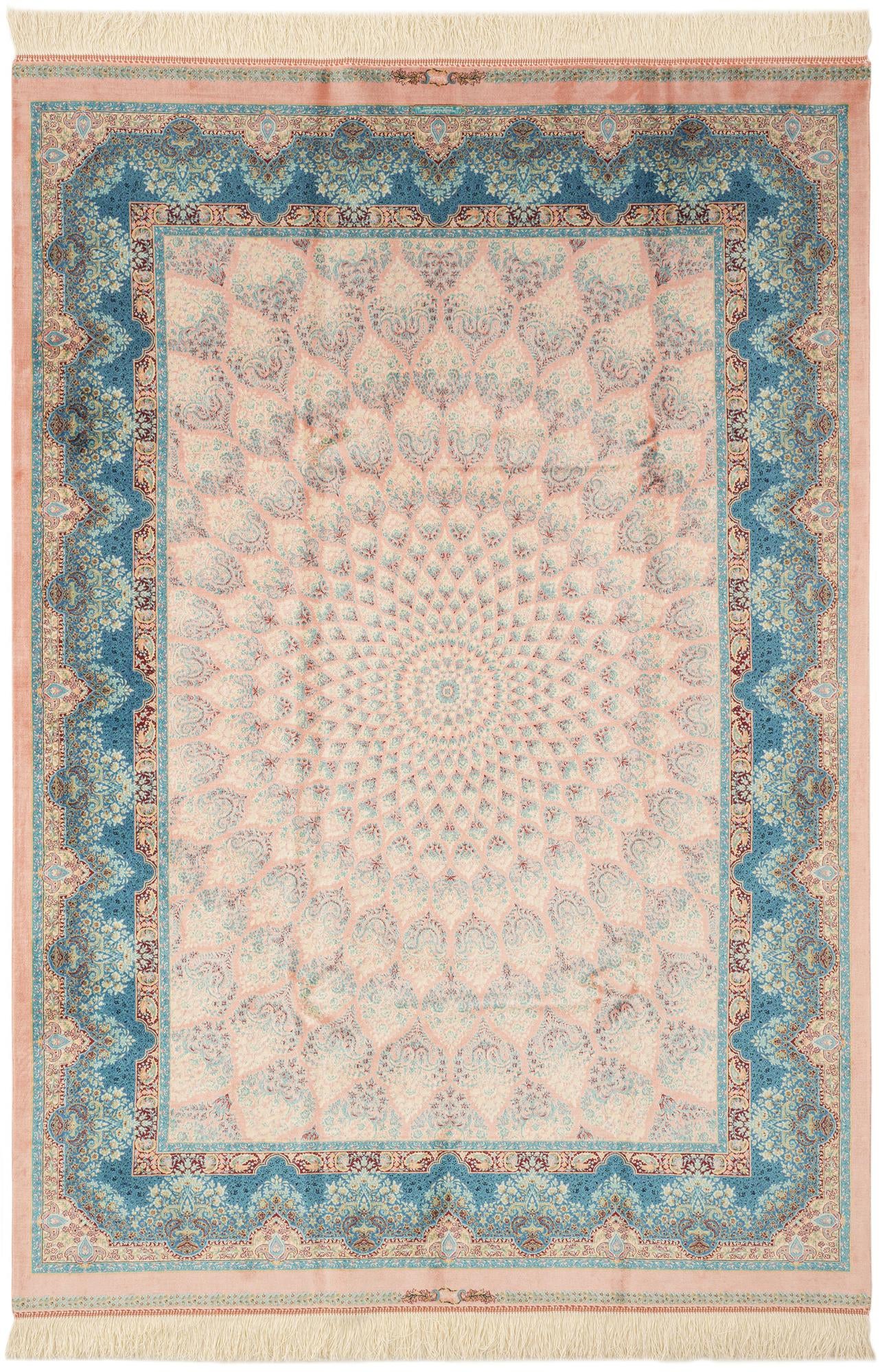  4' 5 x 6' 4 Ghom Design Rug