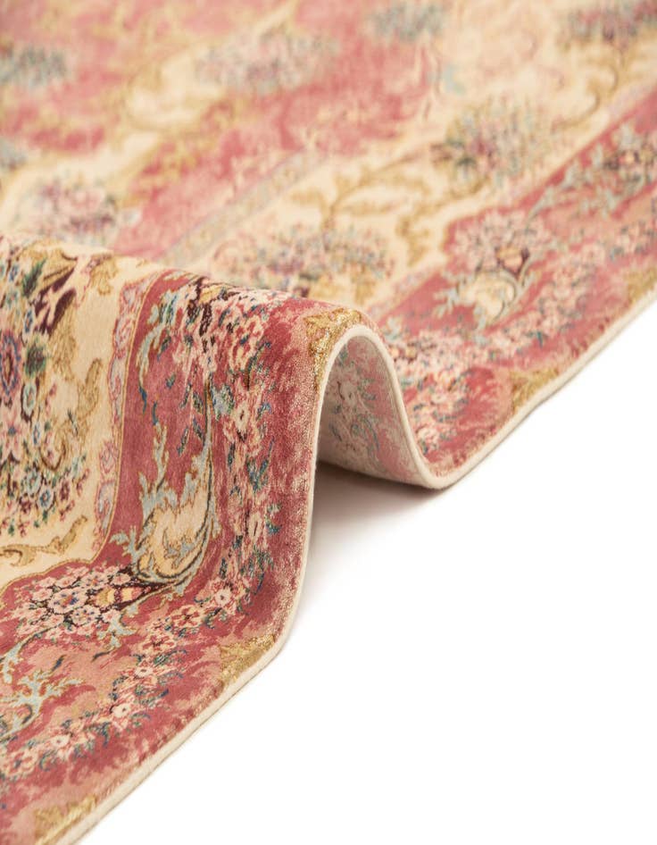 Detail image of  3' 10 x 5' 7 Ghom Design Rug