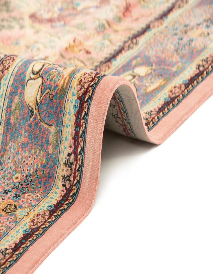 Detail image of  4' 4 x 6' 4 Ghom Design Rug