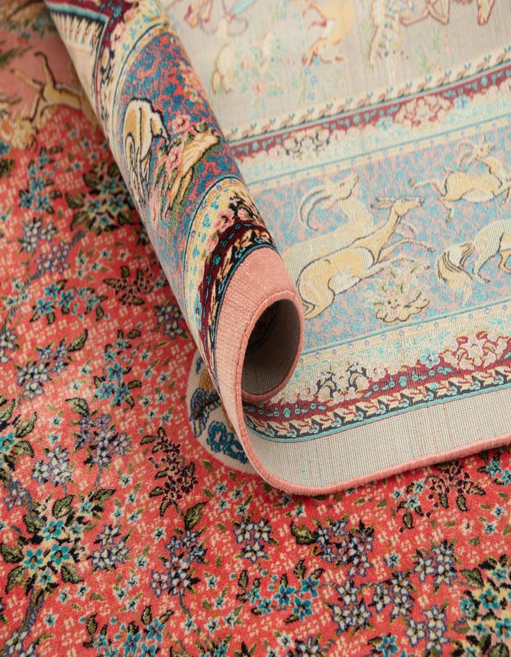 Detail image of  4' 4 x 6' 4 Ghom Design Rug