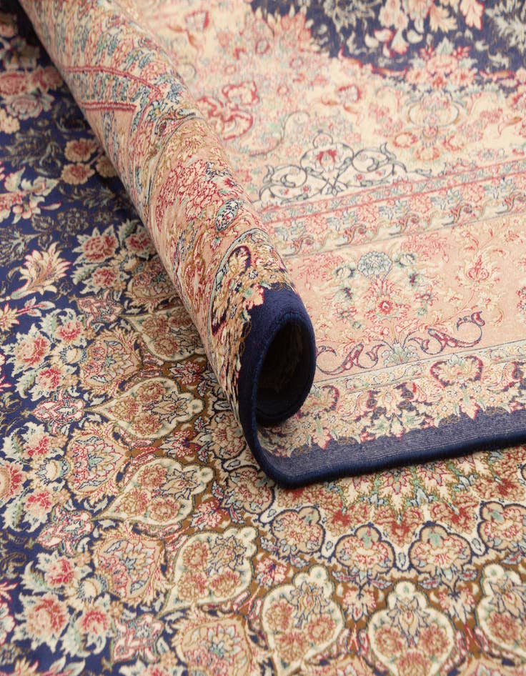 Detail image of  4' 9 x 7' 3 Ghom Design Rug