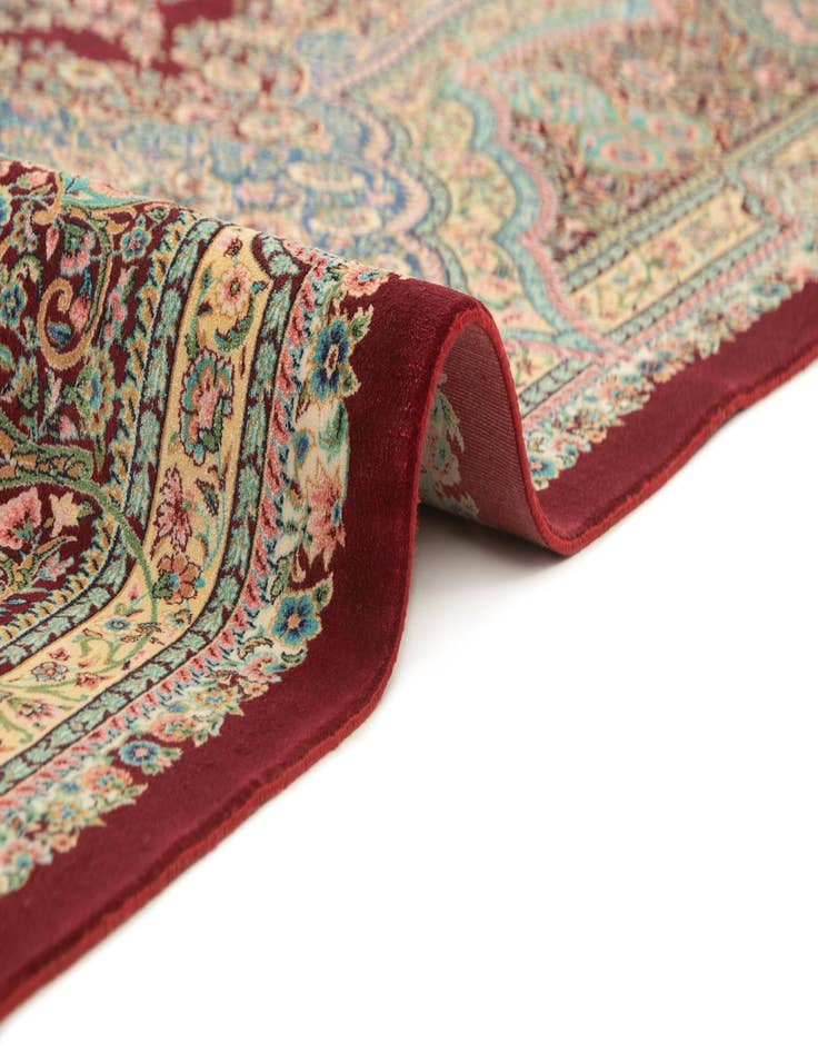 Detail image of  6' 6 x 9' 10 Ghom Design Rug