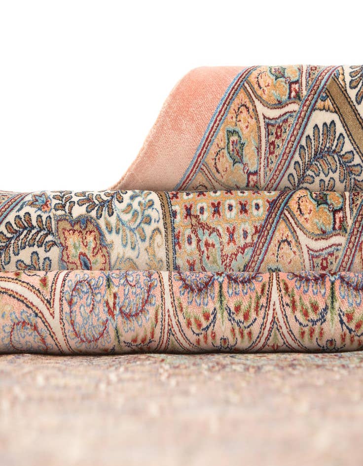 Detail image of  6' 6 x 9' 7 Ghom Design Rug