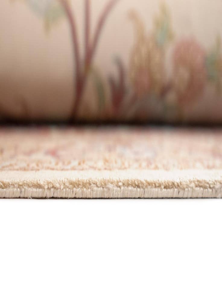 Detail image of  8' 3 x 11' 6 Ghom Silk Rug