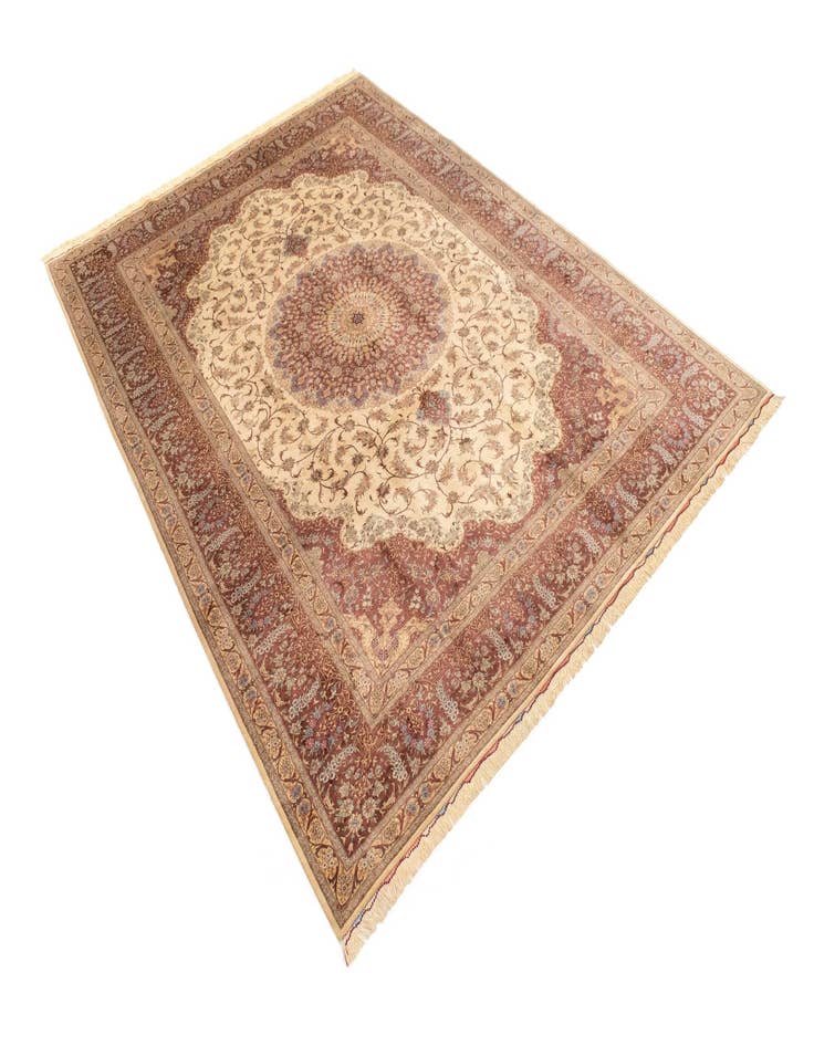 Detail image of  8' 3 x 11' 6 Ghom Silk Rug