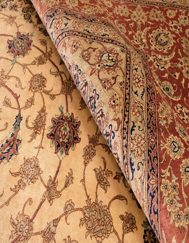 Detail image of  9' 8 x 13' 1 Ghom Silk Rug