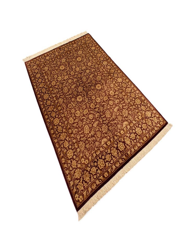 Detail image of  4' 4 x 6' 7 Ghom Silk Rug