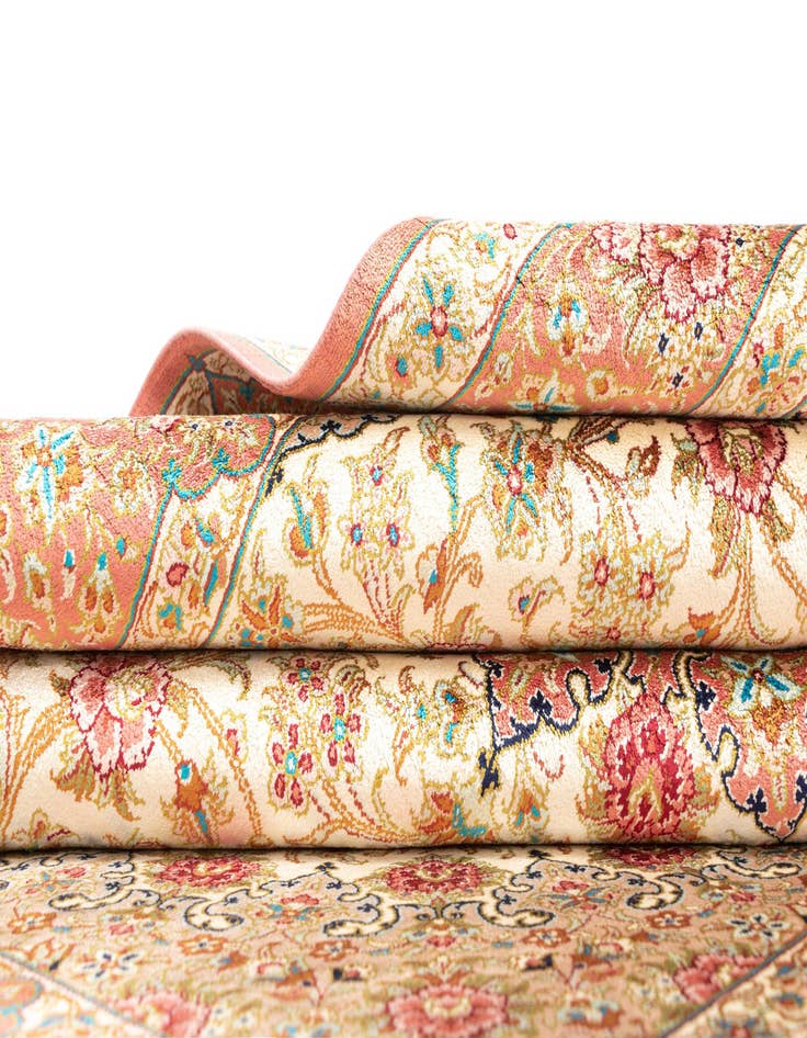 Detail image of  3' 3 x 5' 1 Ghom Silk Rug