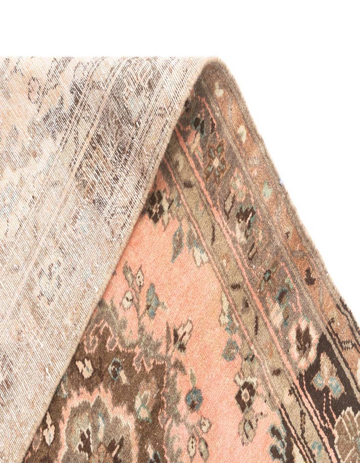 Detail image of  3' 3 x 6' 3 Hamedan Rug