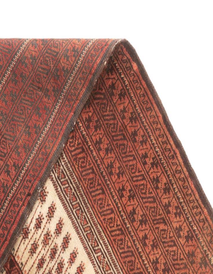 Detail image of  3' 3 x 4' 6 Hamedan Rug