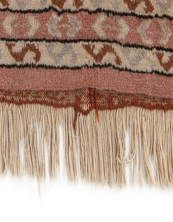 Detail image of  6' 11 x 9' 7  Hand Knotted Hamedan Wool Rug
