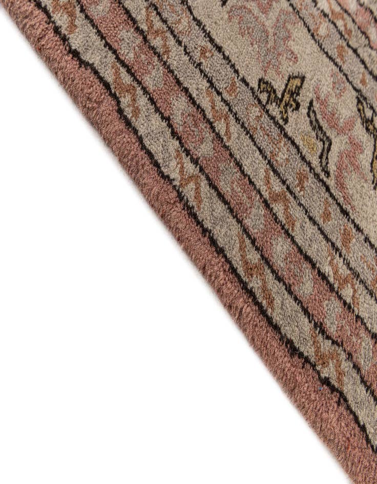 Detail image of  6' 11 x 9' 7  Hand Knotted Hamedan Wool Rug