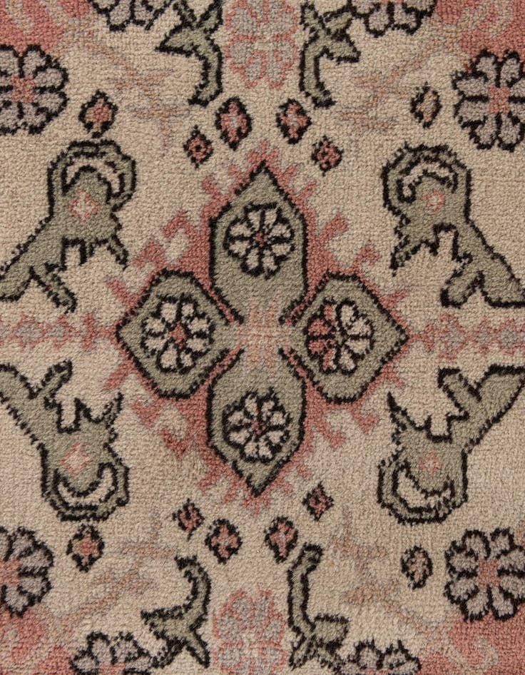 Detail image of  6' 11 x 9' 7  Hand Knotted Hamedan Wool Rug