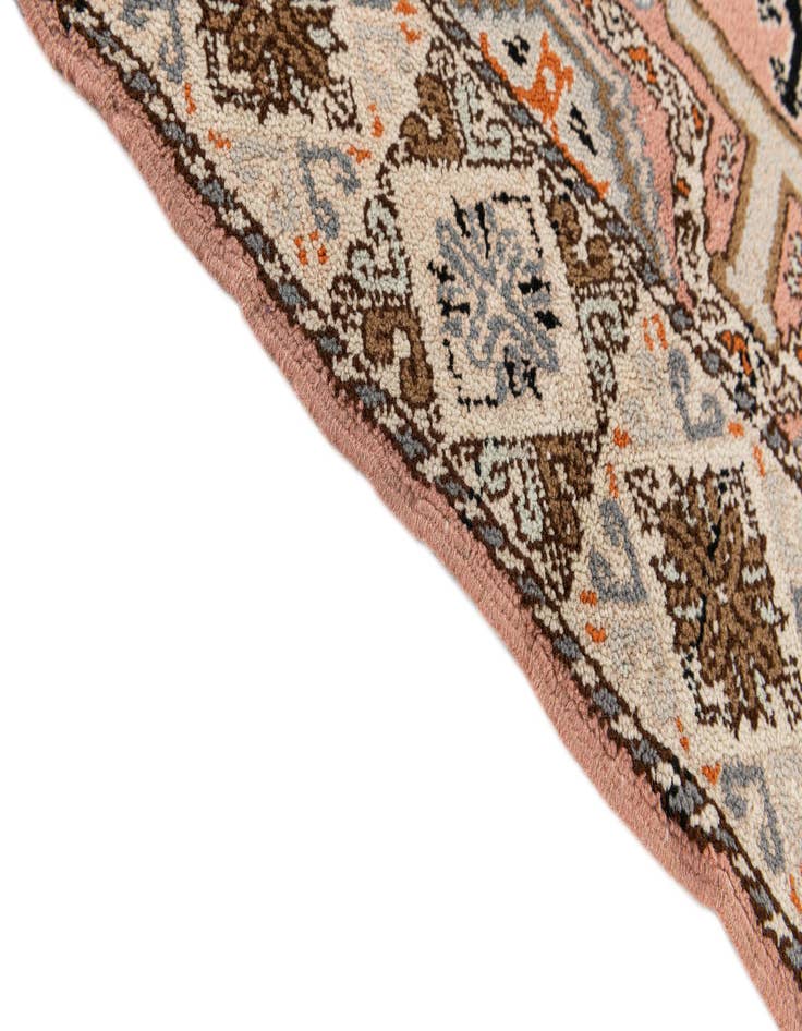 Detail image of  6' 6 x 10' 2  Hand Knotted Heriz Wool Rug