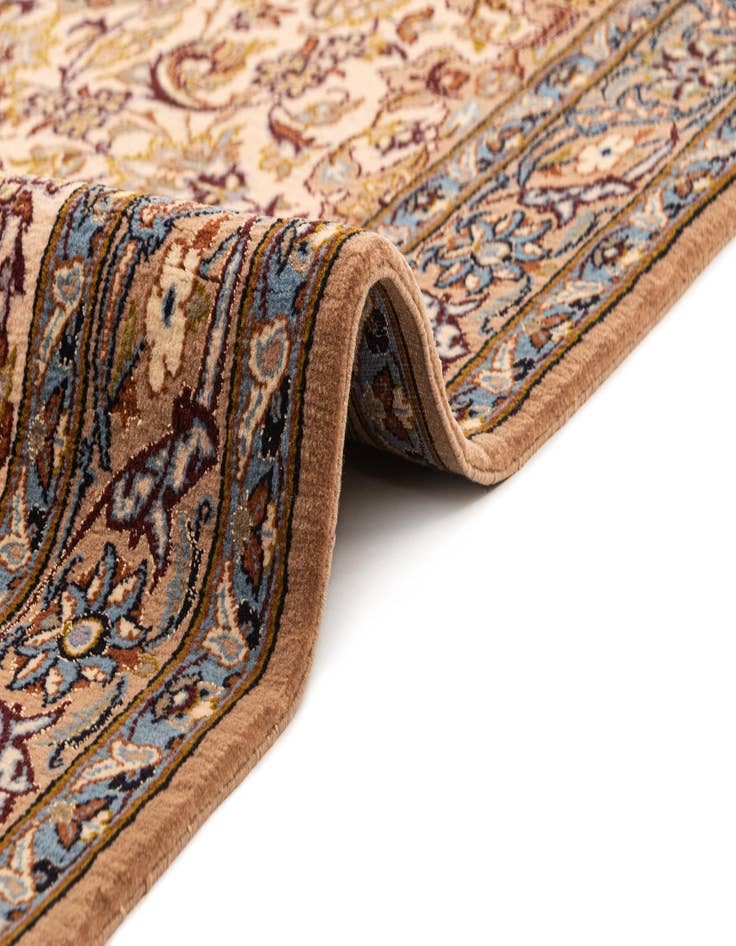 Detail image of  3' 6 x 5' 4 Isfahan Rug