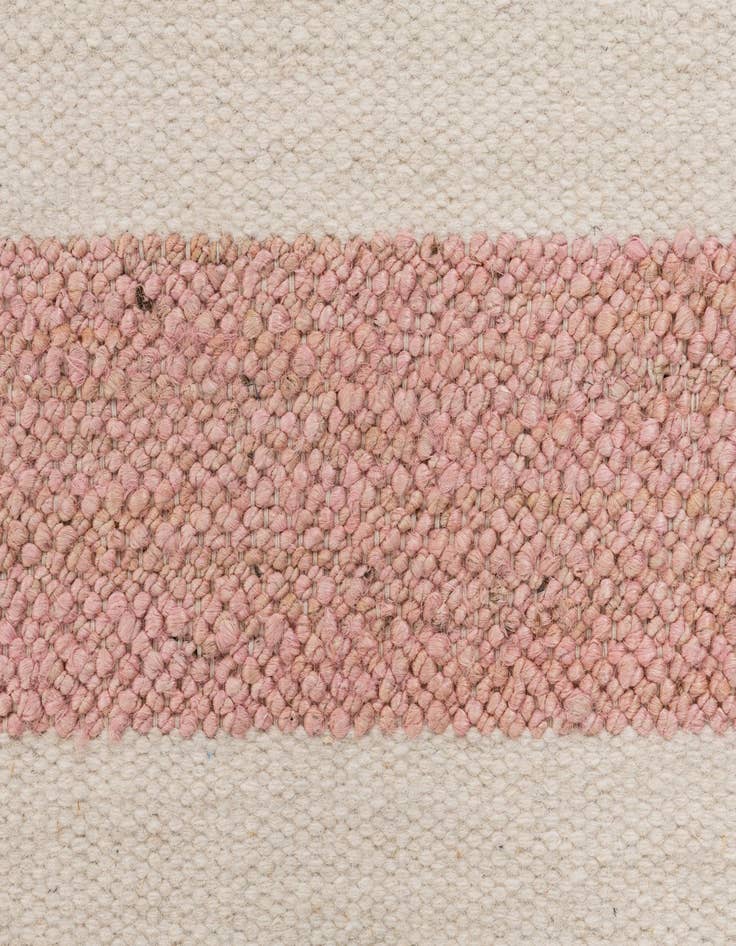Detail image of 2' 2 x 3' 3 Hand Woven Jill Zarin Hamptons Rug