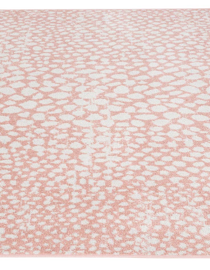 Detail image of  5' x 7' 10 Kamala Washable Rug