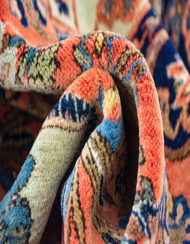 Detail image of  4' 3 x 6' 6  Hand Knotted Kashan Persian Wool Rug