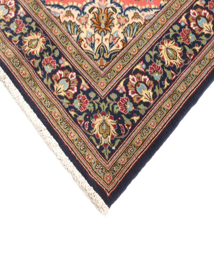 Detail image of  3' 7 x 5' 3 Kashan Rug