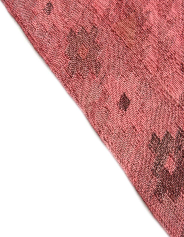 Detail image of  5' x 7' 8  Hand Woven Kilim Fars Rug