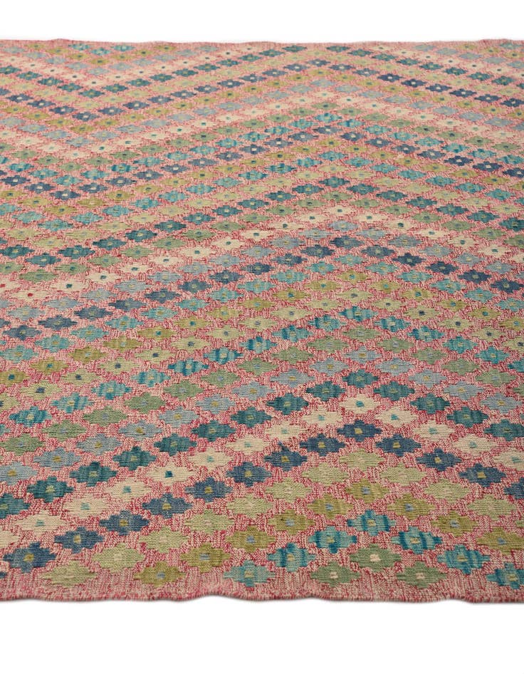 Detail image of  7' 4 x 9' 7  Hand Woven Kilim Modern Wool Rug