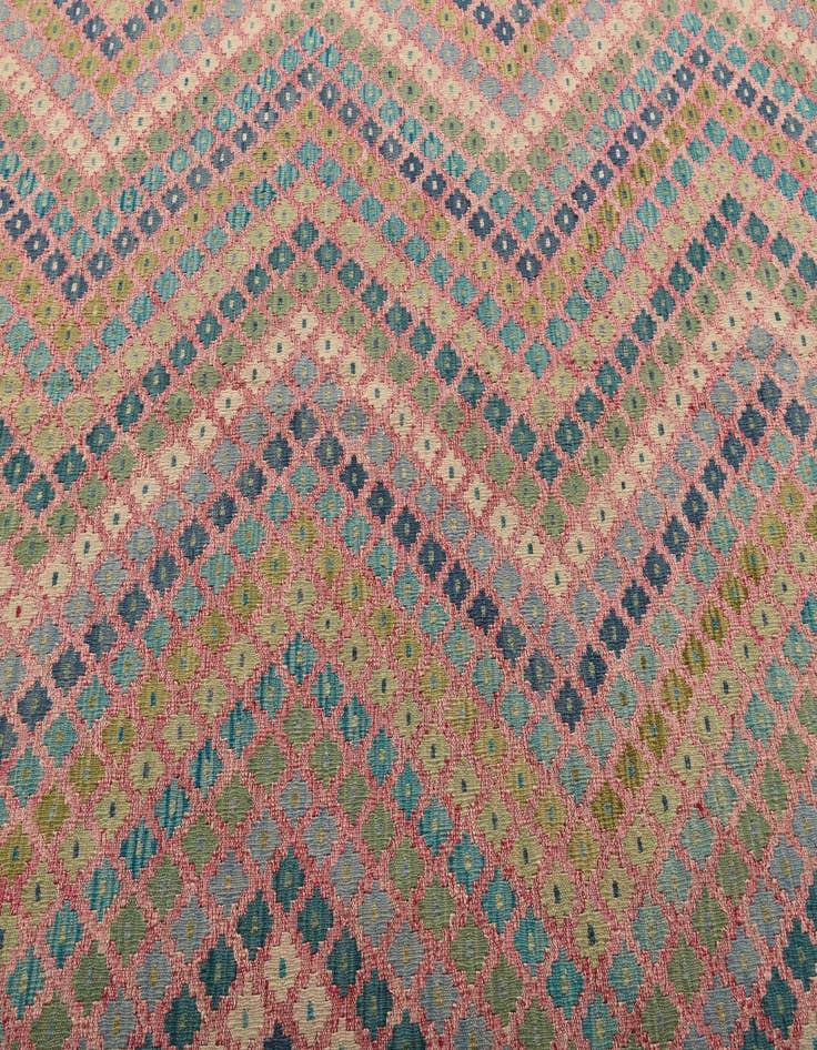 Detail image of  7' 4 x 9' 7  Hand Woven Kilim Modern Wool Rug