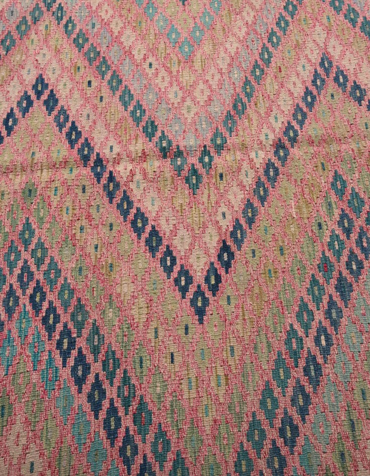 Detail image of  7' 1 x 9' 5  Hand Woven Kilim Modern Wool Rug