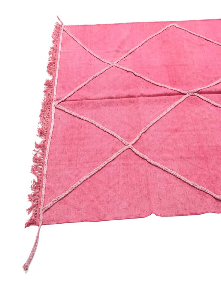 Detail image of  4' 11 x 7' 2  Hand Woven Kilim Modern Wool Rug