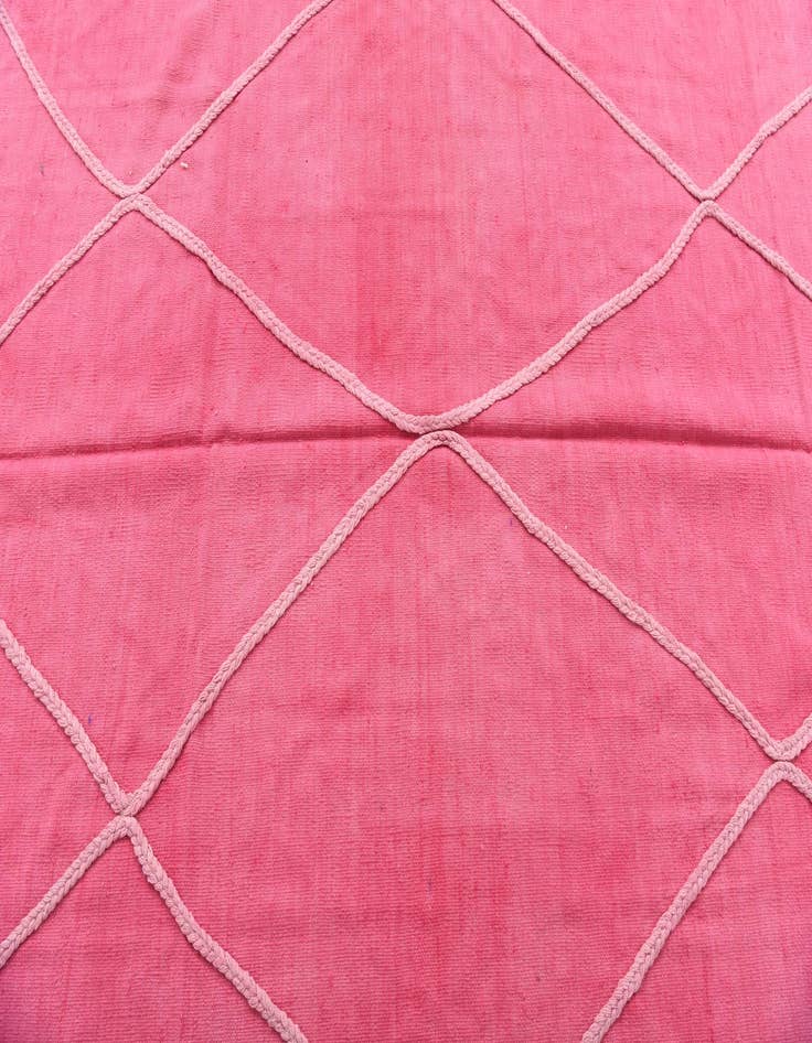 Detail image of  4' 11 x 7' 2  Hand Woven Kilim Modern Wool Rug