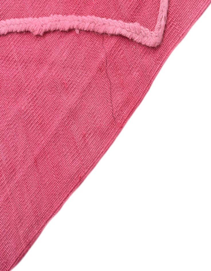 Detail image of  4' 7 x 6' 7  Hand Woven Kilim Modern Wool Rug